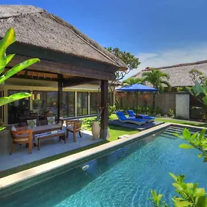 bali-rich-luxury-villa.ubudhotelsnow.com/